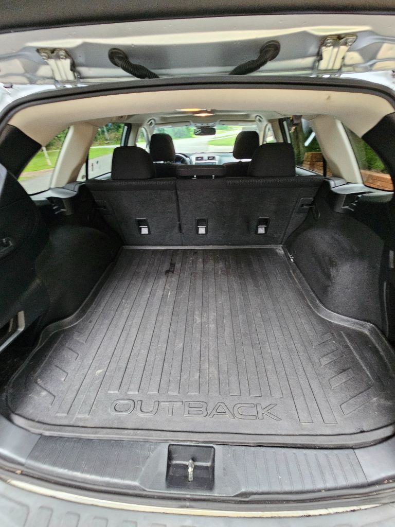 2018 Subaru Outback Premium - Photo 25