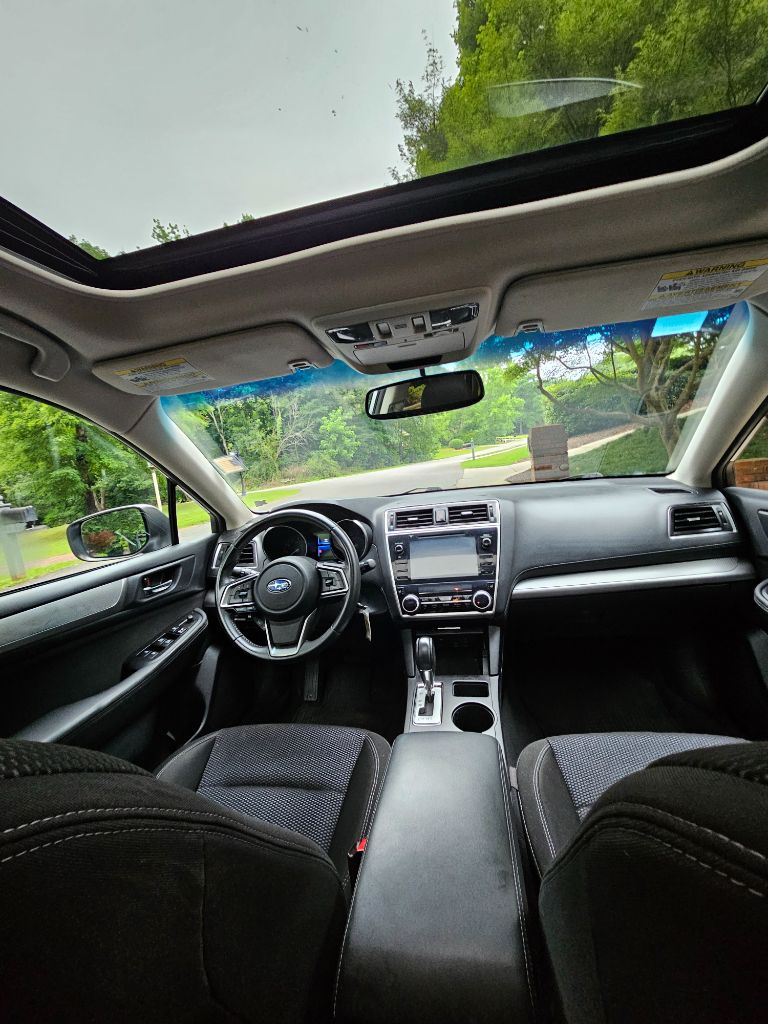 2018 Subaru Outback Premium - Photo 29