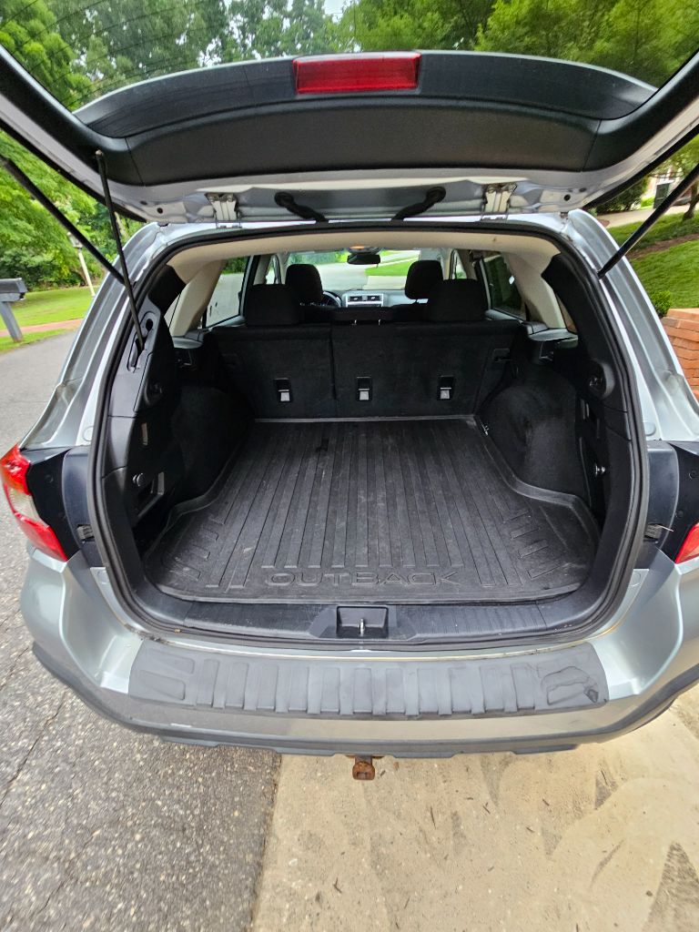 2018 Subaru Outback Premium - Photo 24