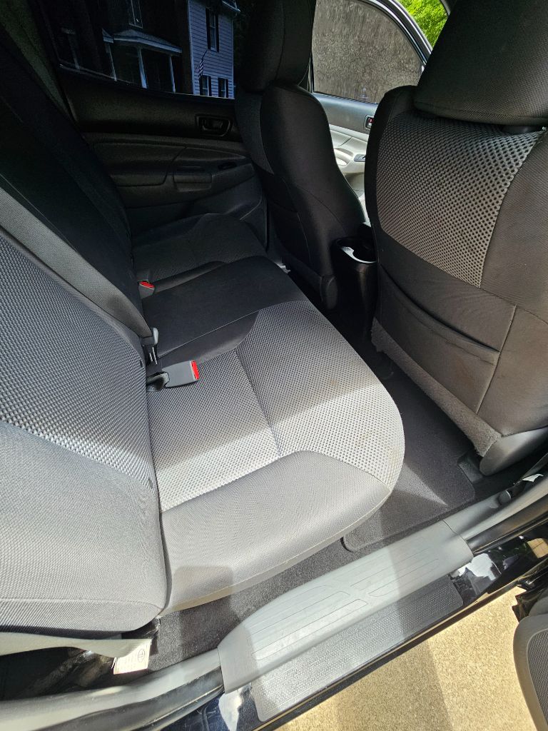 2014 Toyota Tacoma Base - Photo 10