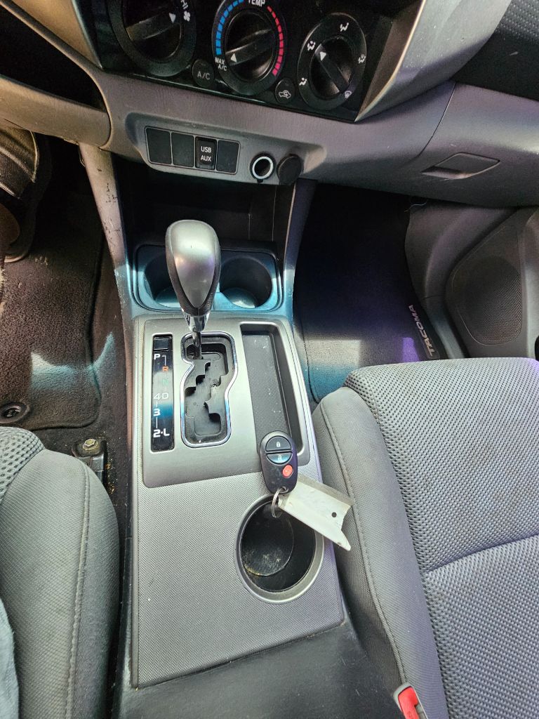 2014 Toyota Tacoma Base - Photo 17