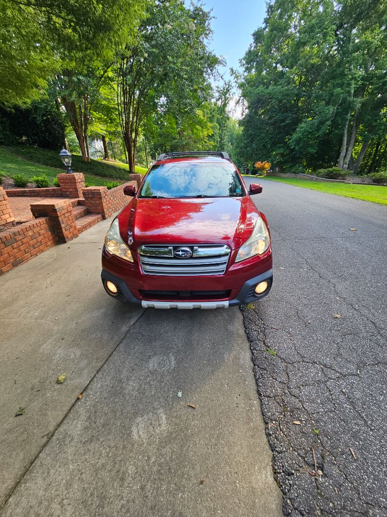 2014 Subaru Outback 2.5i Limited CVT PZEV's photo