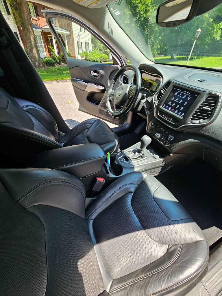 2021 Jeep Cherokee Latitude Lux - Photo 15
