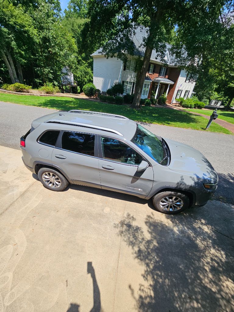 2021 Jeep Cherokee Latitude Lux - Photo 8
