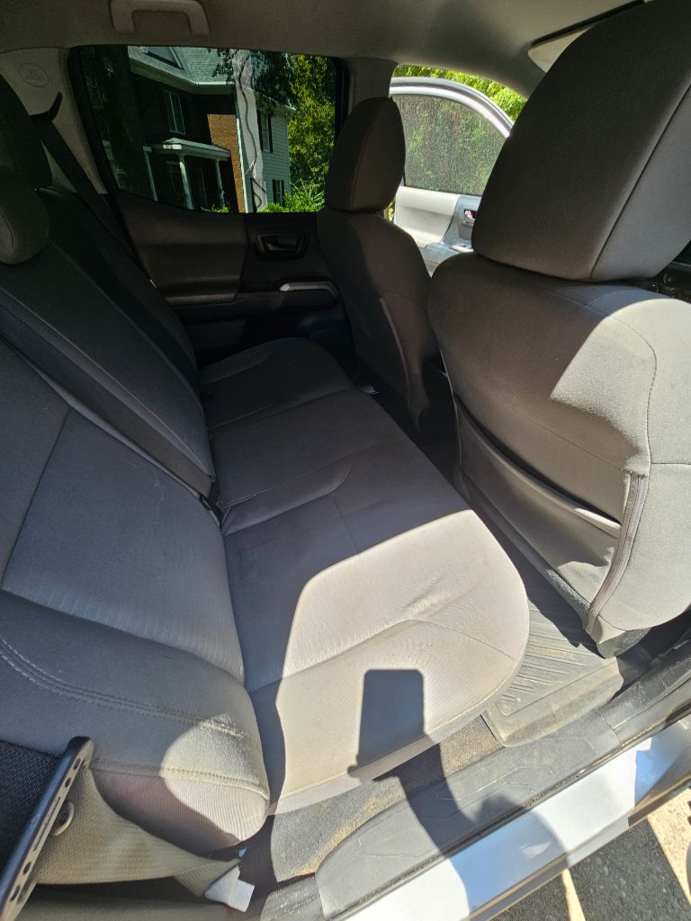 2016 Toyota Tacoma SR5 - Photo 11