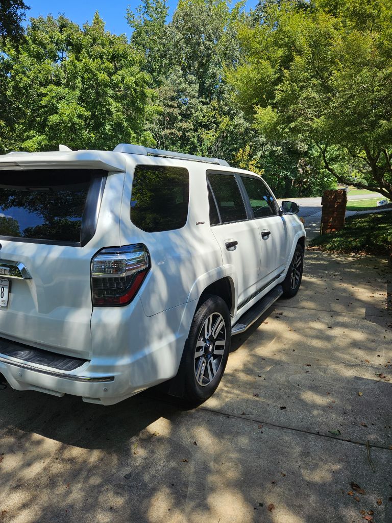 2018 Toyota 4Runner Limited - Photo 6