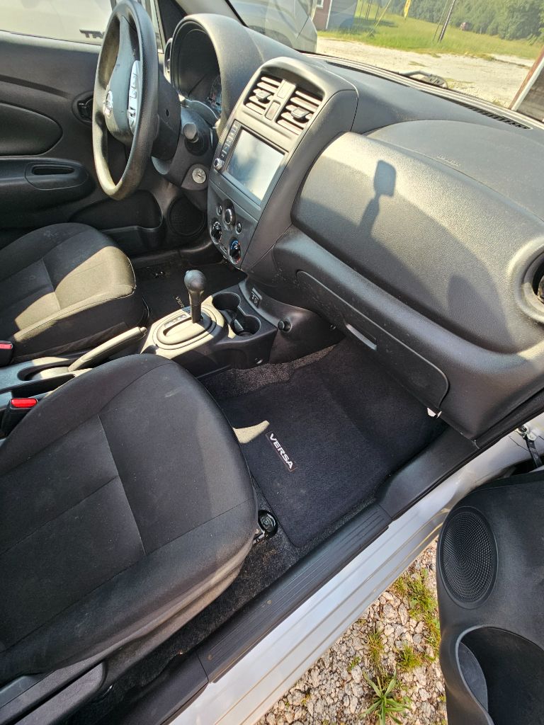 2019 Nissan Versa Sedan S Plus - Photo 8