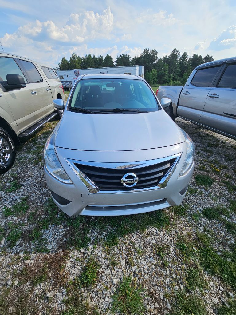2019 Nissan Versa Sedan