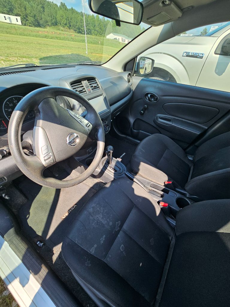 2019 Nissan Versa Sedan S Plus - Photo 15