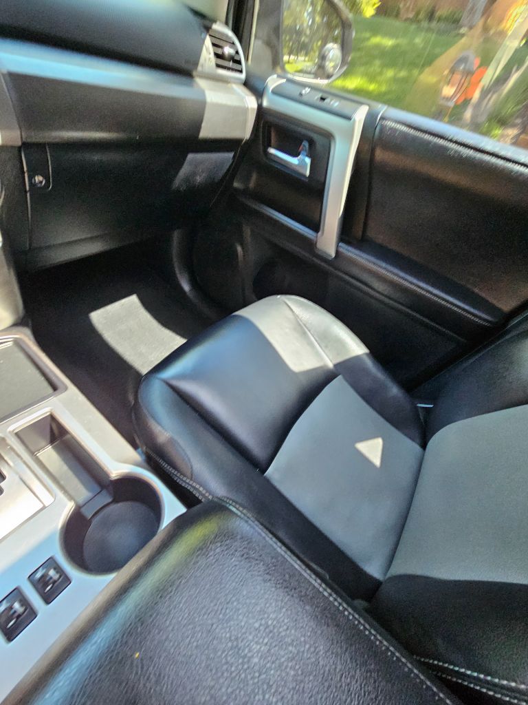 2016 Toyota 4Runner SR5 Premium - Photo 8