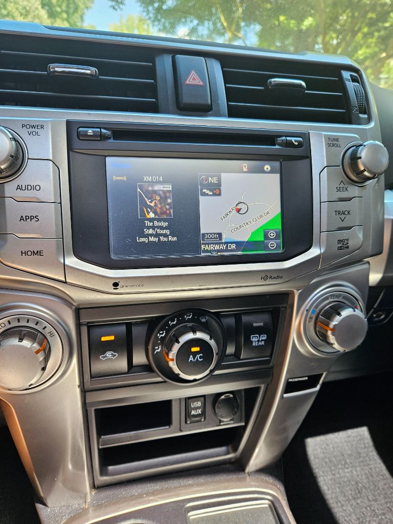 2016 Toyota 4Runner SR5 Premium - Photo 16