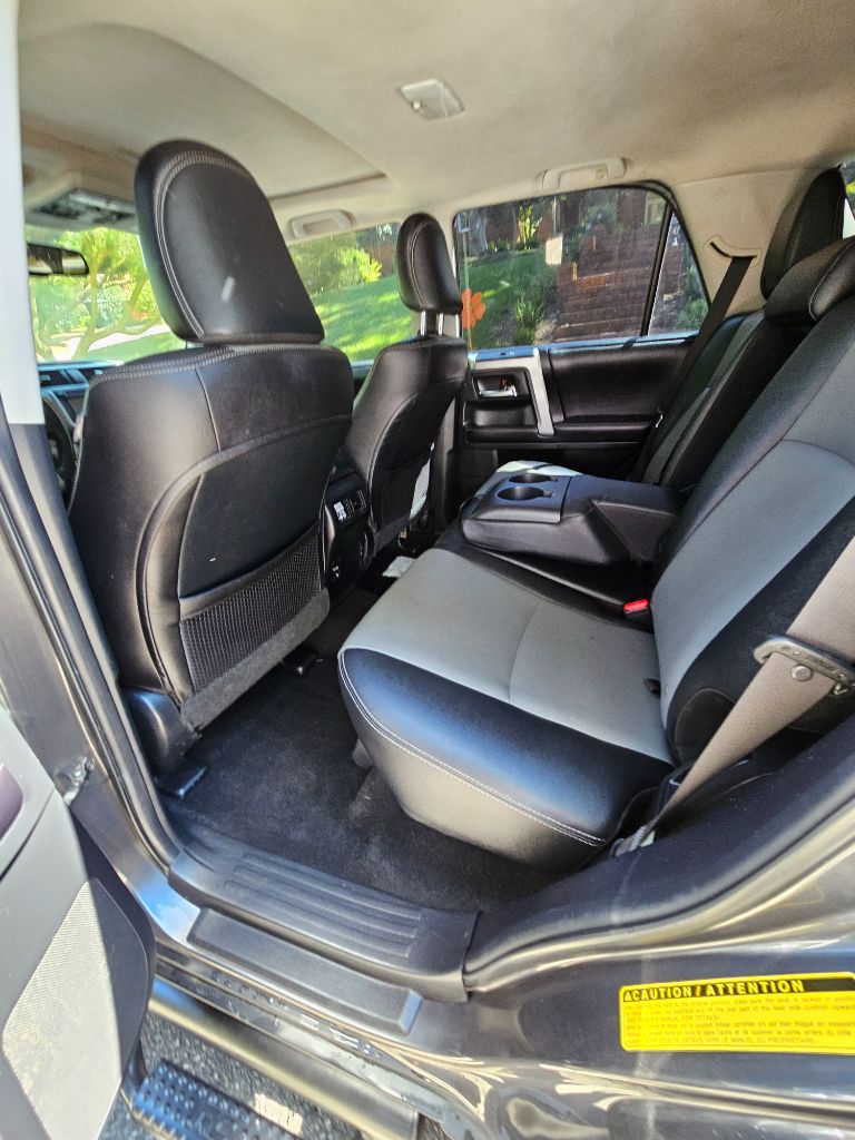 2016 Toyota 4Runner SR5 Premium - Photo 11